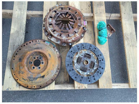 2001-2004 Chevrolet Corvette Z06 FRC C5 Clutch Pressure Plate Flywheel Used 2052