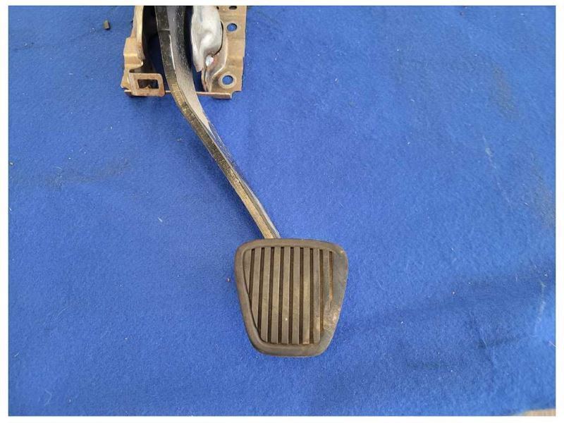 2010-2015 Chevrolet Camaro SS manual Brake Pedal Box Cage Assembly 2582 - The Parts Farm