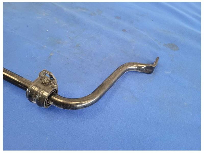 2017-2020 Chevrolet Camaro SS 6.2L Rear Sway Bar Stabilizer Suspension C124 - The Parts Farm