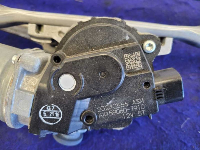 2016-2019 Chevrolet Camaro SS Windshield Wiper Motor Arm Linkage - The Parts Farm