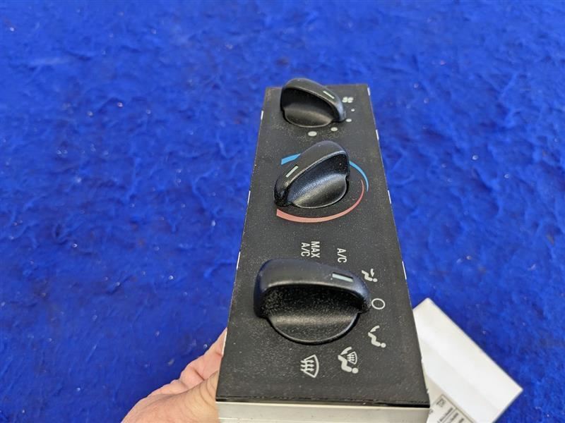 2003-2004 Ford Mustang Cobra SVT DOHC HVAC Temperature Temp Control AC Cool 2313 - The Parts Farm