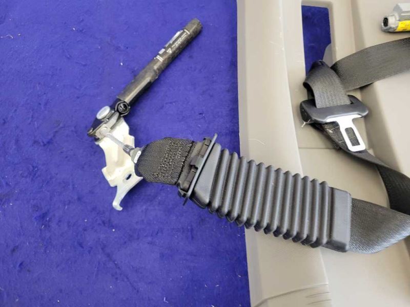 2017-2020 Ford F250SD Pickup Truck Front Seat Belt Front Bucket Bench 2296 - The Parts Farm