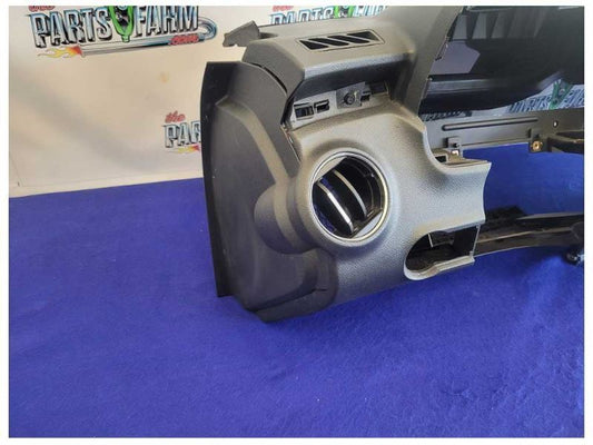 2010-2011 Chevrolet Camaro SS Dash Panel Premium Audio System UQ3 2332