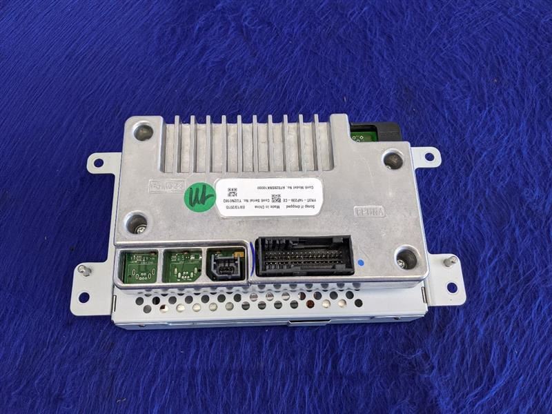 2015-2017 Ford Mustang GT EcoBoost Sync 2 W/ Navigation Radio Screen & Receiver - The Parts Farm