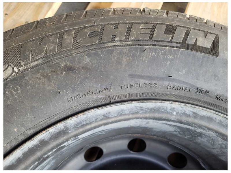 2015-2020 Ford F150 Pickup Truck Wheel 17x7.5 Steel 12 Holes Painted Spare 2358 - The Parts Farm