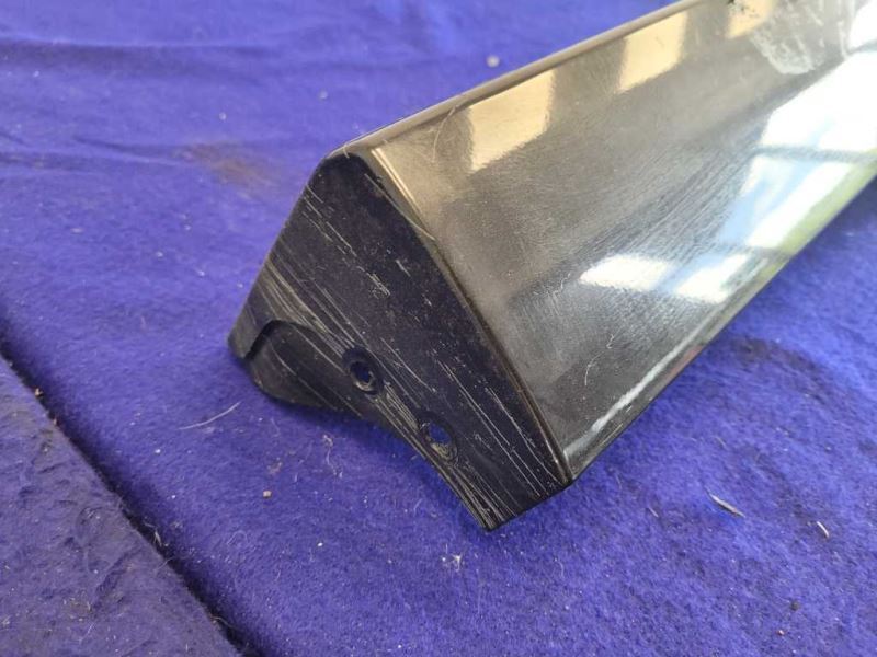 2014-2017 Chevrolet SS 6.2L Sedan Passenger Right Rocker Panel Molding Black - The Parts Farm