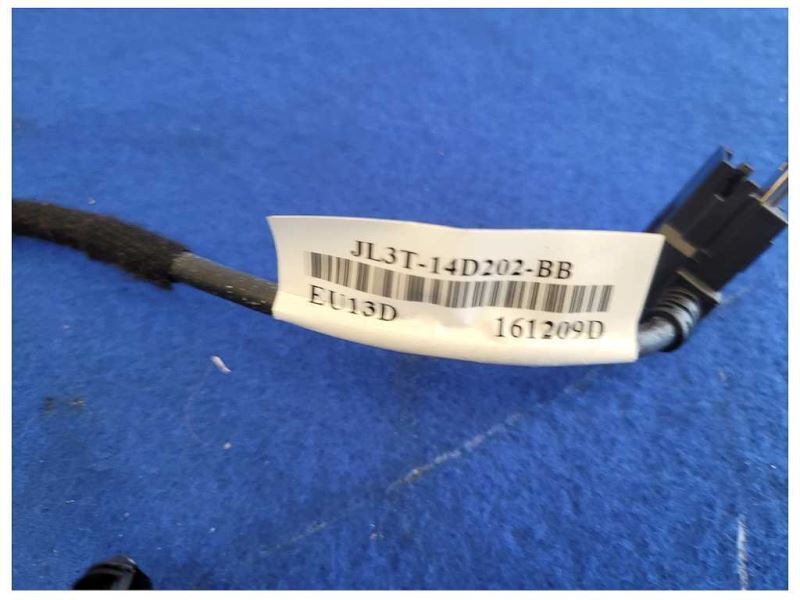 2015-2017 Ford F150 Pickup Truck Console Tray Cover Compartment USB Port 2507 - The Parts Farm