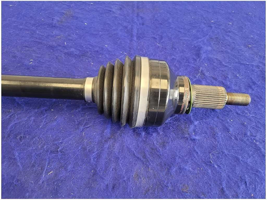 47645328