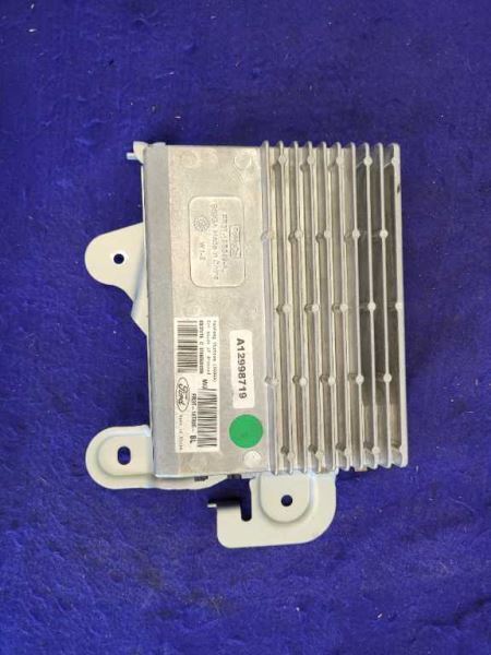 2015-2016 Ford Mustang GT S550 Audio Radio Amplifier Left Hand Dash Amp - The Parts Farm
