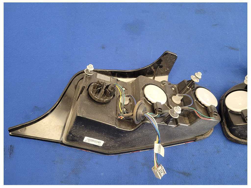 2010-2012 Ford Mustang Boss 302 GT Pair Rear Taillights Lamp Lights LH RH 2599 - The Parts Farm