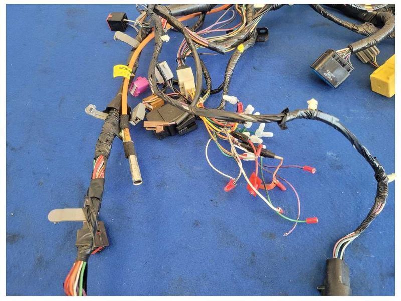 2003 Ford Mustang GT 4.6L Coupe Dash Harness Wire Plug *Cut* 2556 - The Parts Farm