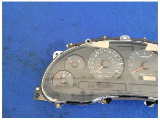 2004 Ford Mustang GT 4.6L Gauge Cluster Speedometer MPH 47k Miles 2589