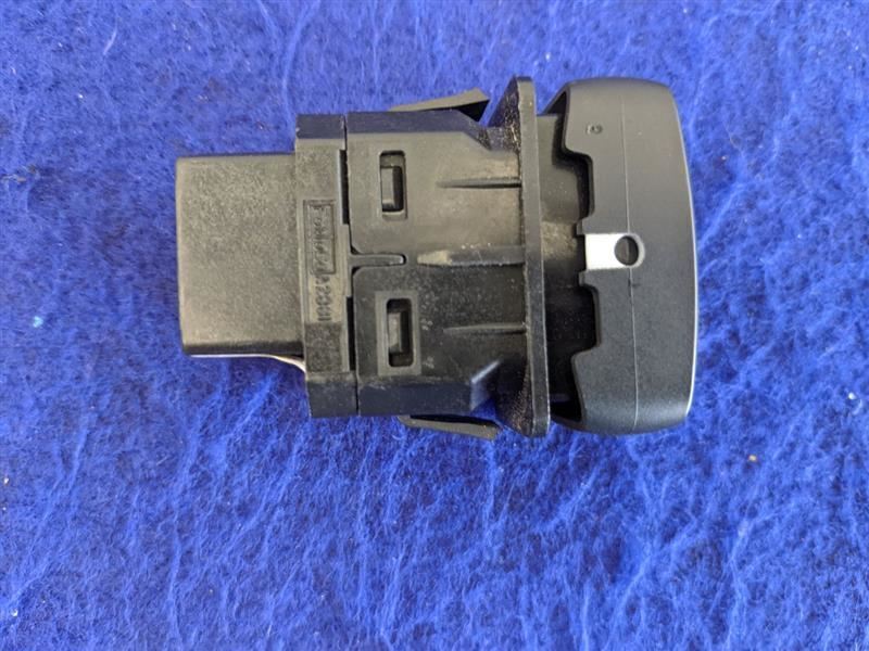 2020-2021 Ford F250 Pickup Truck Pedal Adjust Switch Gas Brake Fuel - The Parts Farm
