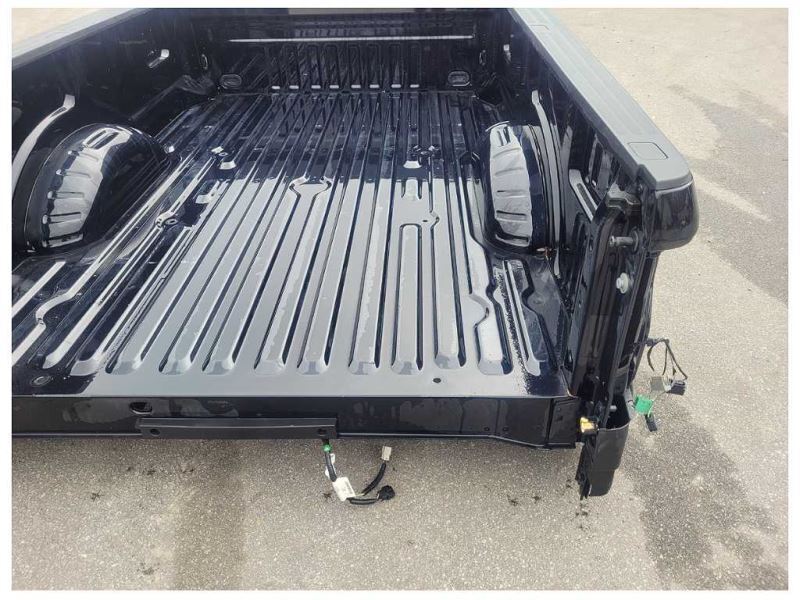 2017-2020 Ford F250SD Pickup Truck Bed Rear 8' Box SRW Paint UM 2296 - The Parts Farm