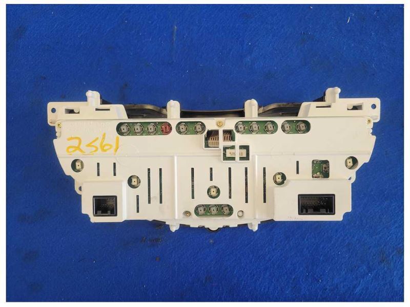 1999-2004 Ford Mustang GT 4.6L Gauge Cluster Speedometer MPH 29k Miles 2561 - The Parts Farm