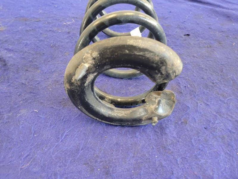 2017 2018 2019 2020 Tesla Model 3 Long Range Passenger Right Rear Spring Coil - The Parts Farm