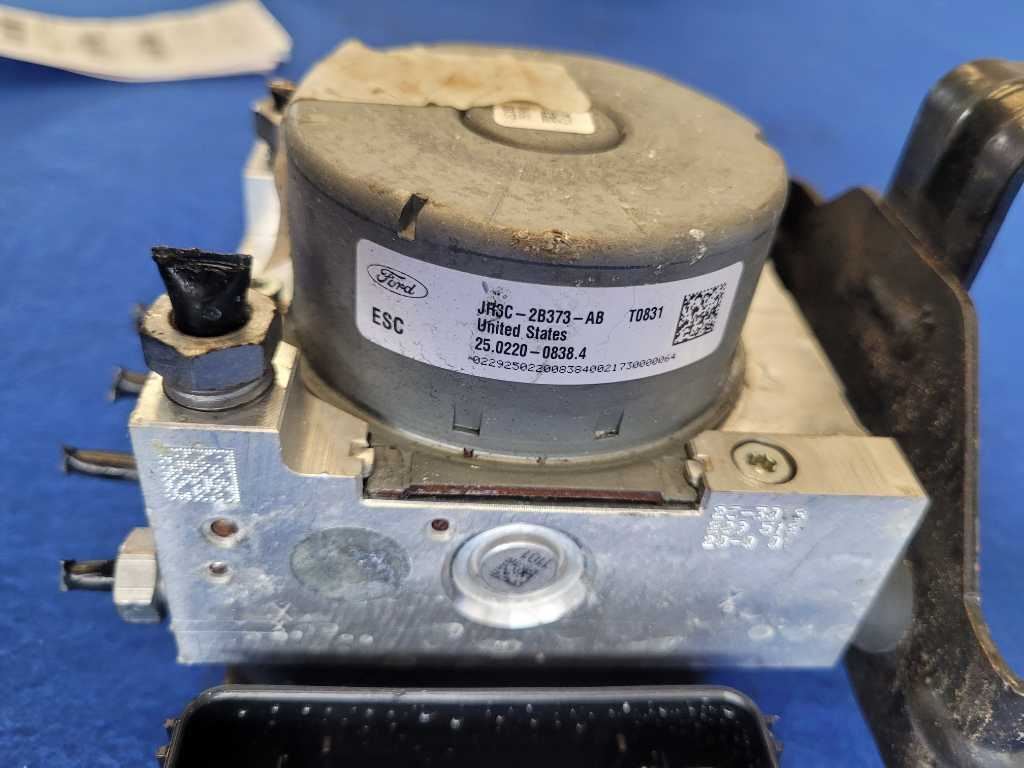 2018-2023 Ford Mustang GT S550 ABS Anti-Lock Brake Module Pump PP1 M/T 2609 - The Parts Farm