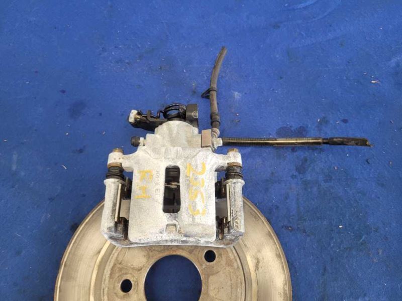 2005-2009 Ford Mustang GT 4.6L Saleen Passenger Rear Brake Caliper Rotor 2453 - The Parts Farm