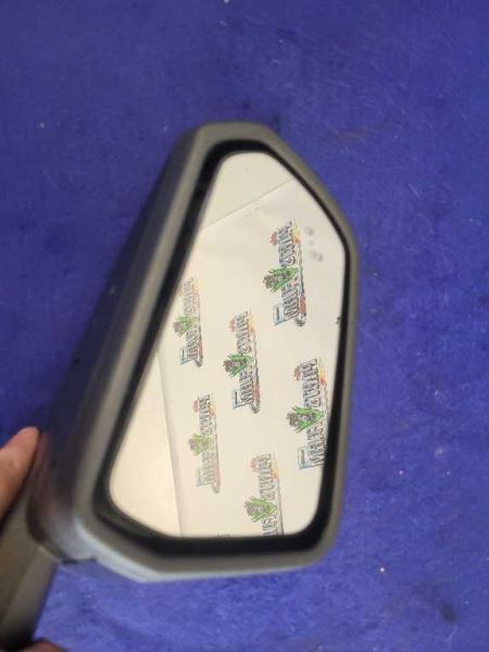 2015-2021 Ford Mustang GT S550 Driver Rear View Mirror Power Paint G1 2321 - The Parts Farm