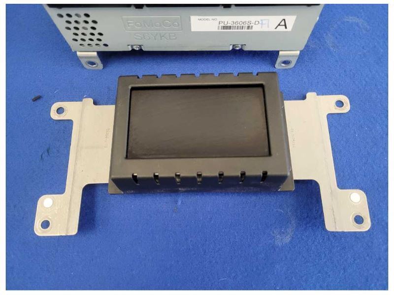 2016 Ford Mustang GT S550 Audio Radio Receiver AM FM CD Single Disc Screen 2524 - The Parts Farm