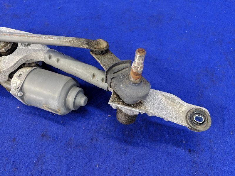 2008-2015 Cadilliac CTS-V Windshield Wiper Motor Coupe Linkage - The Parts Farm