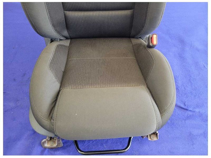 2013-2014 Ford Mustang GT Passenger Right RH Front Seat Cloth Coupe 2396 - The Parts Farm