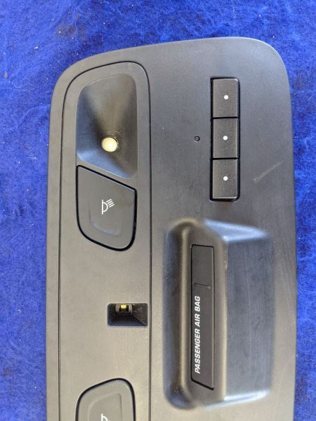 2016-2018 Chevrolet Camaro SS Roof Overhead Center Console Front Lid Storage - The Parts Farm