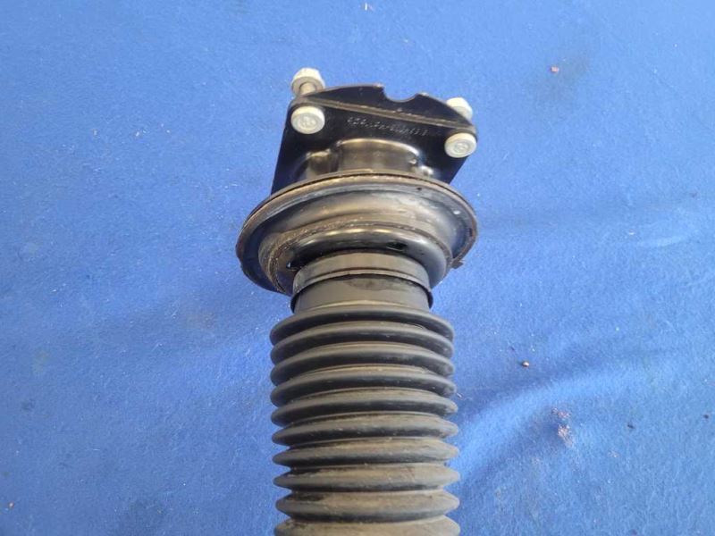 2011-2014 Ford Mustang GT 5.0L Front Strut Driver Passenger Suspension 2440 - The Parts Farm