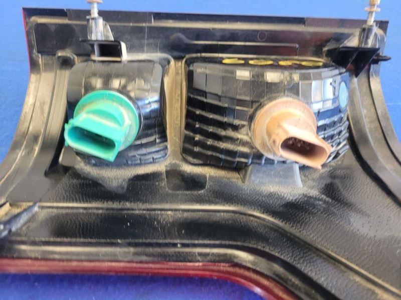2015-2017 Ford F150 Pickup Truck Driver Left Rear Taillight Lamp Brake Lens 2509 - The Parts Farm