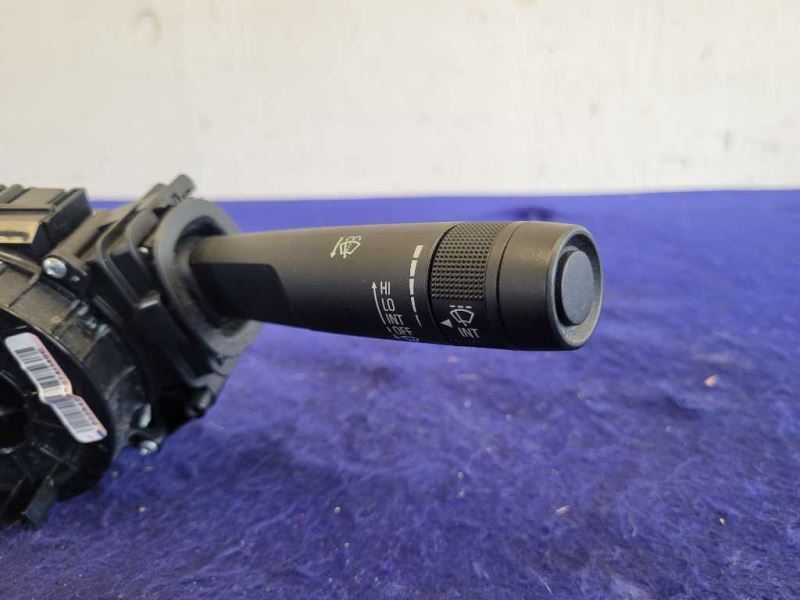 2016-2017 Chevrolet SS Sedan 6.2L Wiper Turn Signal Steering Column Switch - The Parts Farm
