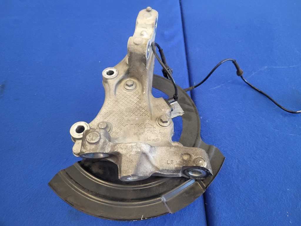 2016-2017 Chevrolet SS Sedan 6.2L Driver LH Left Front Spindle Knuckle Hub 2602 - The Parts Farm