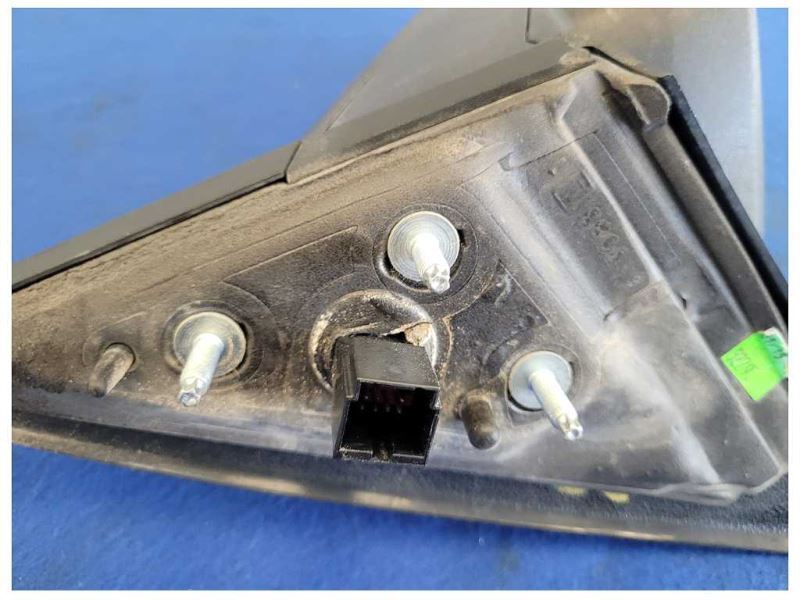 2013-2014 Ford Mustang GT Driver Rear View Mirror Heat Spotter Paint J4 2487 - The Parts Farm