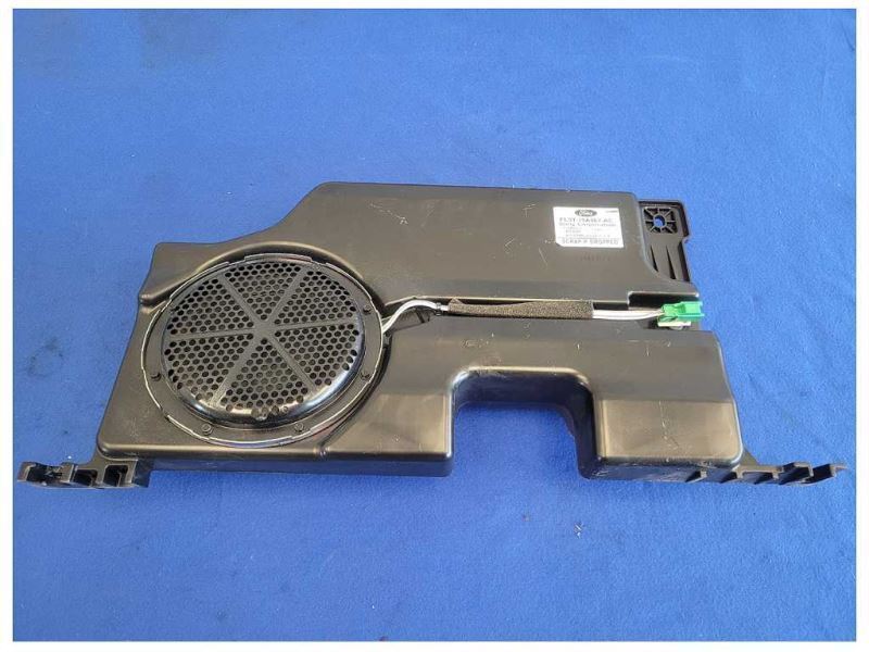 2015-2017 Ford F150 4x4 Pickup Truck Rear Subwoofer Speaker Box 2580 - The Parts Farm