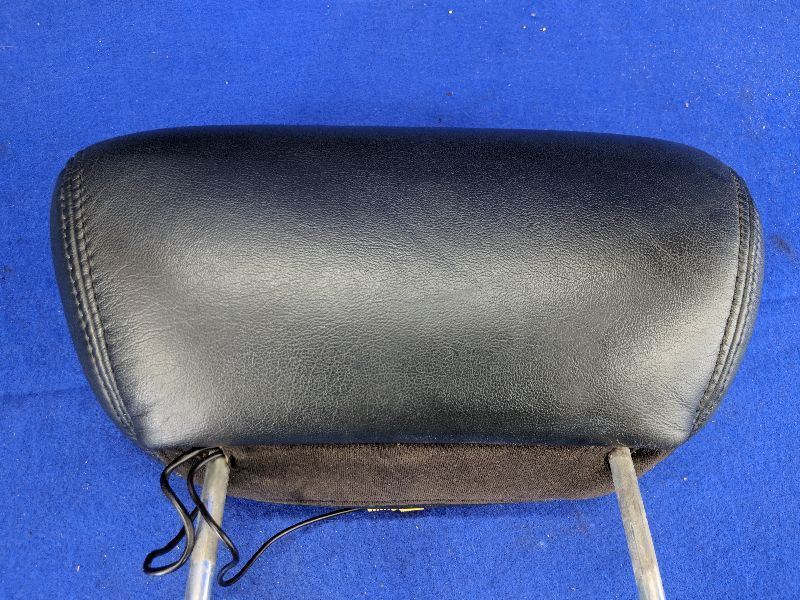 1999-2004 Ford F150 Pickup Truck Harley Davidson Headrest Monitor TV Not Perfect - The Parts Farm