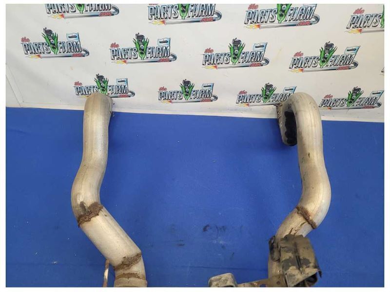 2011-2014 Ford Mustang GT Magnaflow Mufflers Pair Exhaust Tip Dual 2468 - The Parts Farm