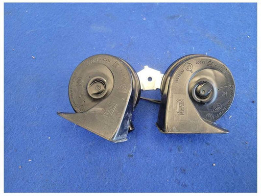 2011-2014 Ford Mustang GT 5.0L Dual Horn Emergency Noise 2471 - The Parts Farm