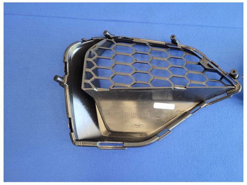 2024 Ford Mustang GT S550 Pair Front Lower Grill Bumper Driver Passenger M4242 - The Parts Farm