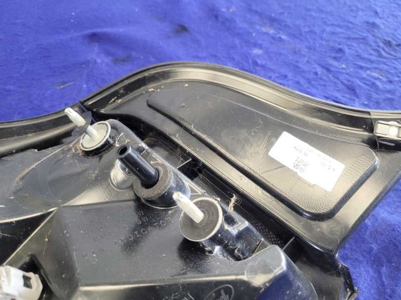 2018-2023 Ford Mustang GT S550 Passenger Right Taillight Lamp Brake Lens 2342 - The Parts Farm