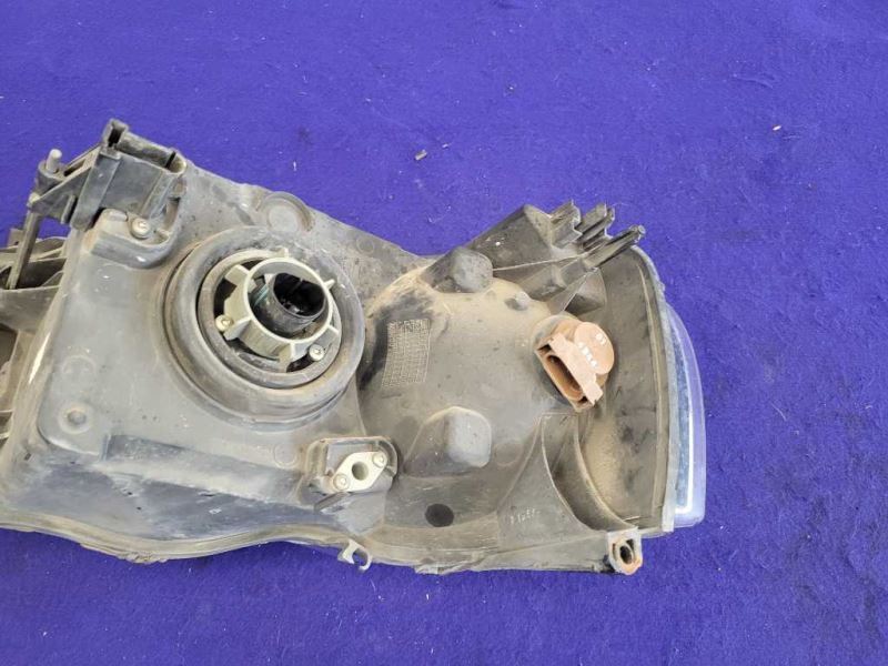 2004-2006 Dodge Ram Viper SRT-10 8.3L 1500 Passenger Right Front Headlight Lamp - The Parts Farm