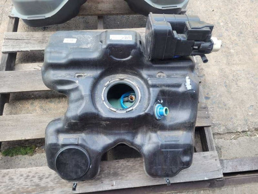 2017 Porsche 911 Turbo 991 Fuel Tank Protective Shield Gas Reservoir 2421 - The Parts Farm
