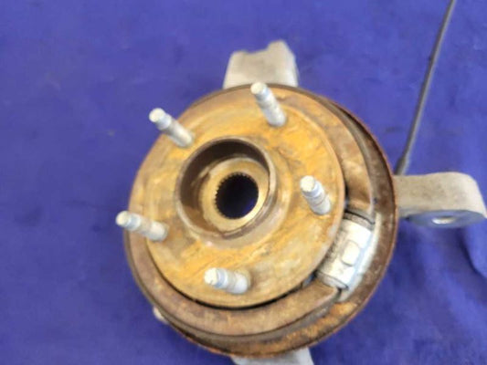 1997-2004 Chevrolet Corvette Z06 FRC C5 Driver Rear Knuckle Spindle Hub 2082