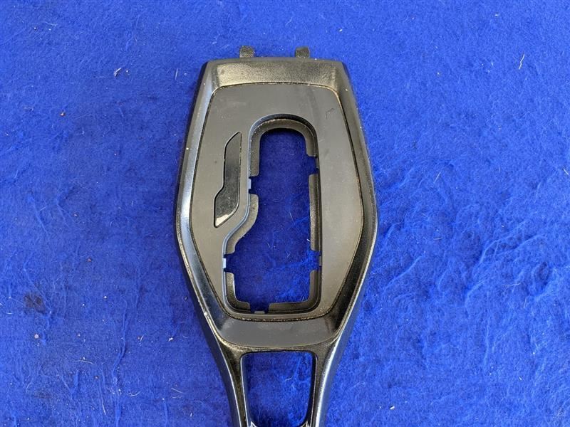 2016-2018 Chevrolet Camaro LS LT SS Auto Shift Bezel Center Console - The Parts Farm