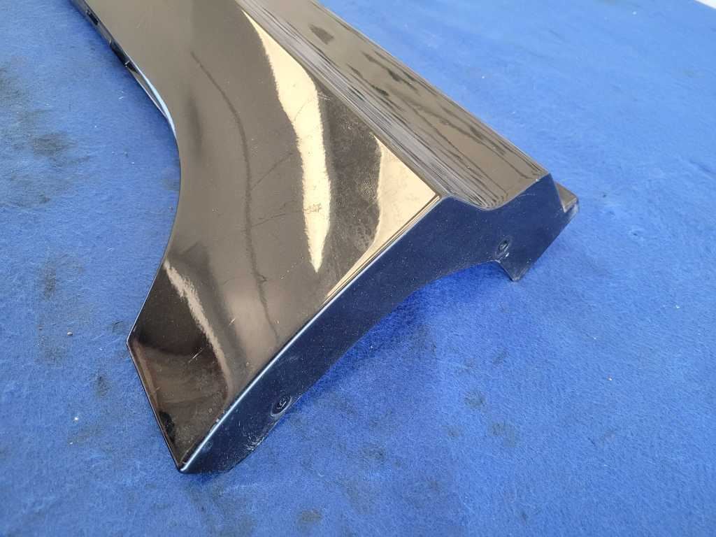 2014-2017 Chevrolet SS 6.2 Sedan Passenger Lower Rocker Panel Molding Black 2602 - The Parts Farm