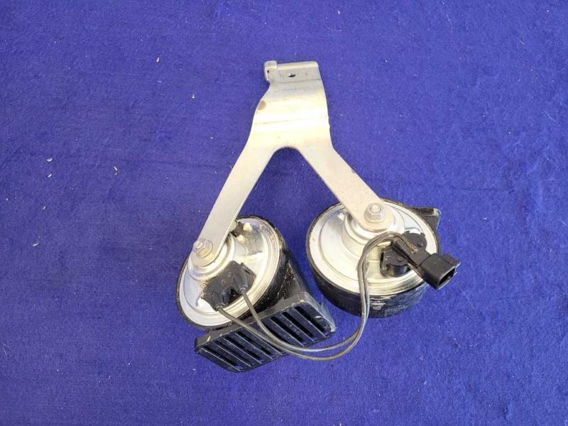 2022 Ford F150 Pickup Truck Horn Bracket Electric Horn 2290 - The Parts Farm