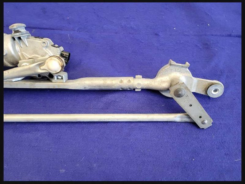 2016-2020 Chevrolet Camaro SS 6.2L Windshield Wiper Linkage Motor - The Parts Farm