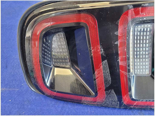 20132014 Ford Mustang GT Driver LH Rear Taillight Lamp Light Brake 2829