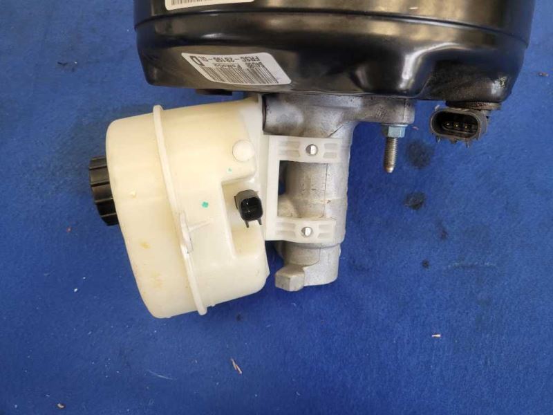 2015-2017 Ford Mustang GT S550 Power Brake Booster No PP Auto Trans 2447 - The Parts Farm