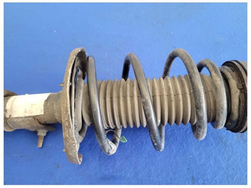 2010-2015 Chevrolet Camaro SS Passenger Front Strut Spring Suspension 2528 - The Parts Farm