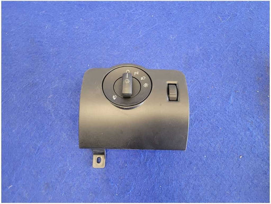 2010 Ford Mustang GT S197 Front Headlight Switch Knob Dash Light 2759
