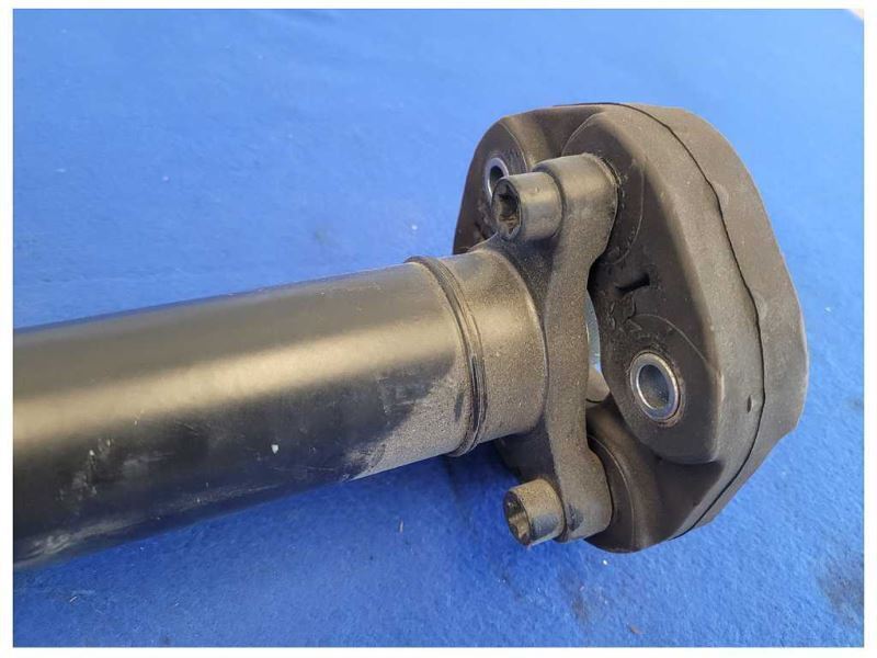 2021 Chevrolet Camaro SS Coupe Driveshaft Automatic Transmission A/T 2538 - The Parts Farm